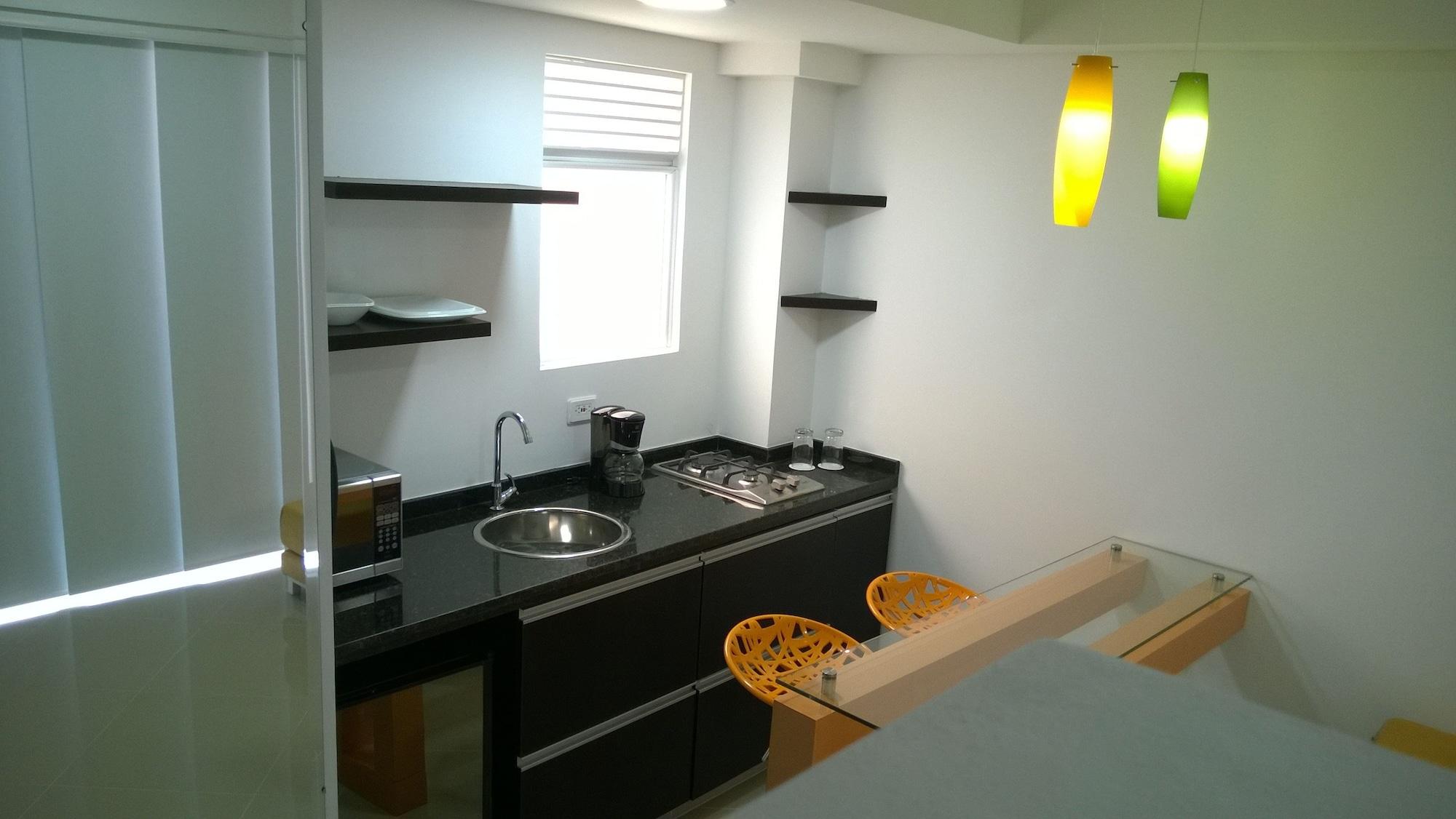 Hotel Piaro In Suites كالي المظهر الخارجي الصورة