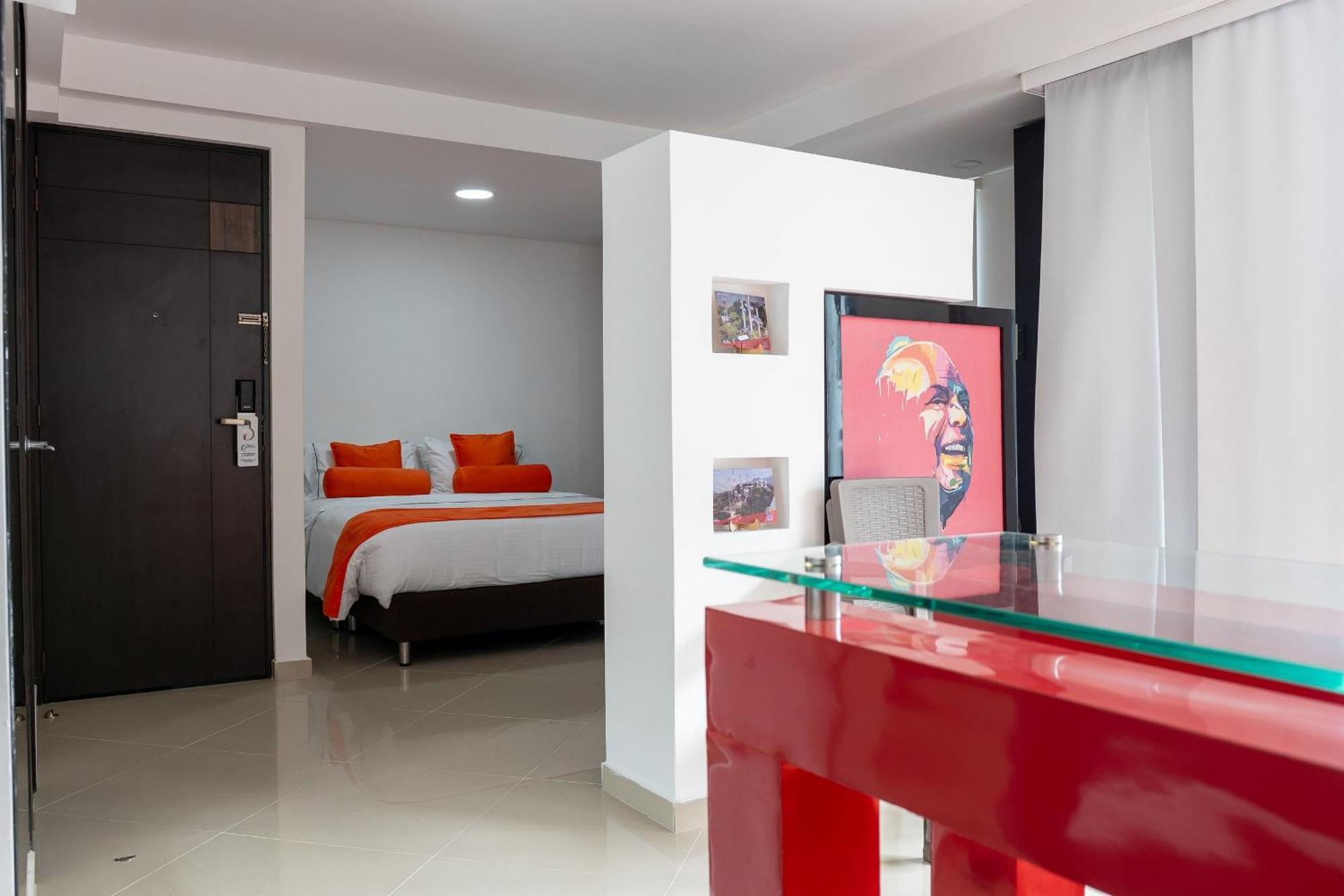 Hotel Piaro In Suites كالي المظهر الخارجي الصورة