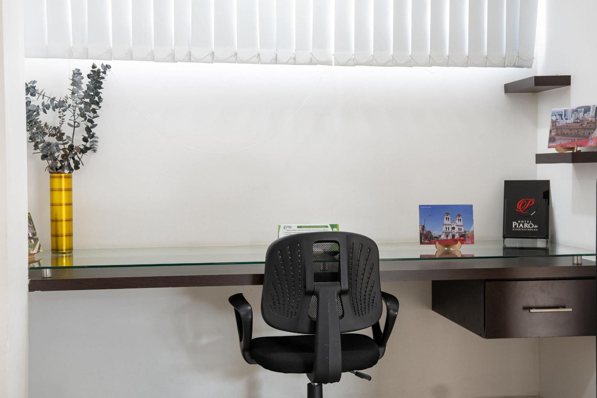 Hotel Piaro In Suites كالي المظهر الخارجي الصورة