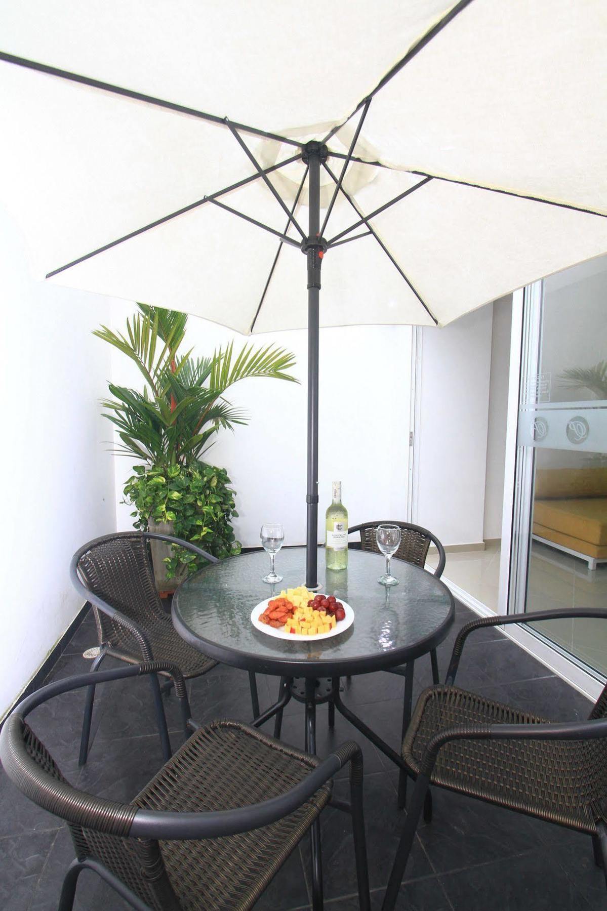 Hotel Piaro In Suites كالي المظهر الخارجي الصورة